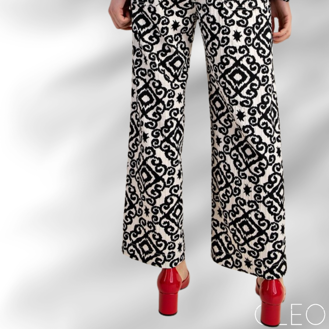 Pantalón blanco y negro