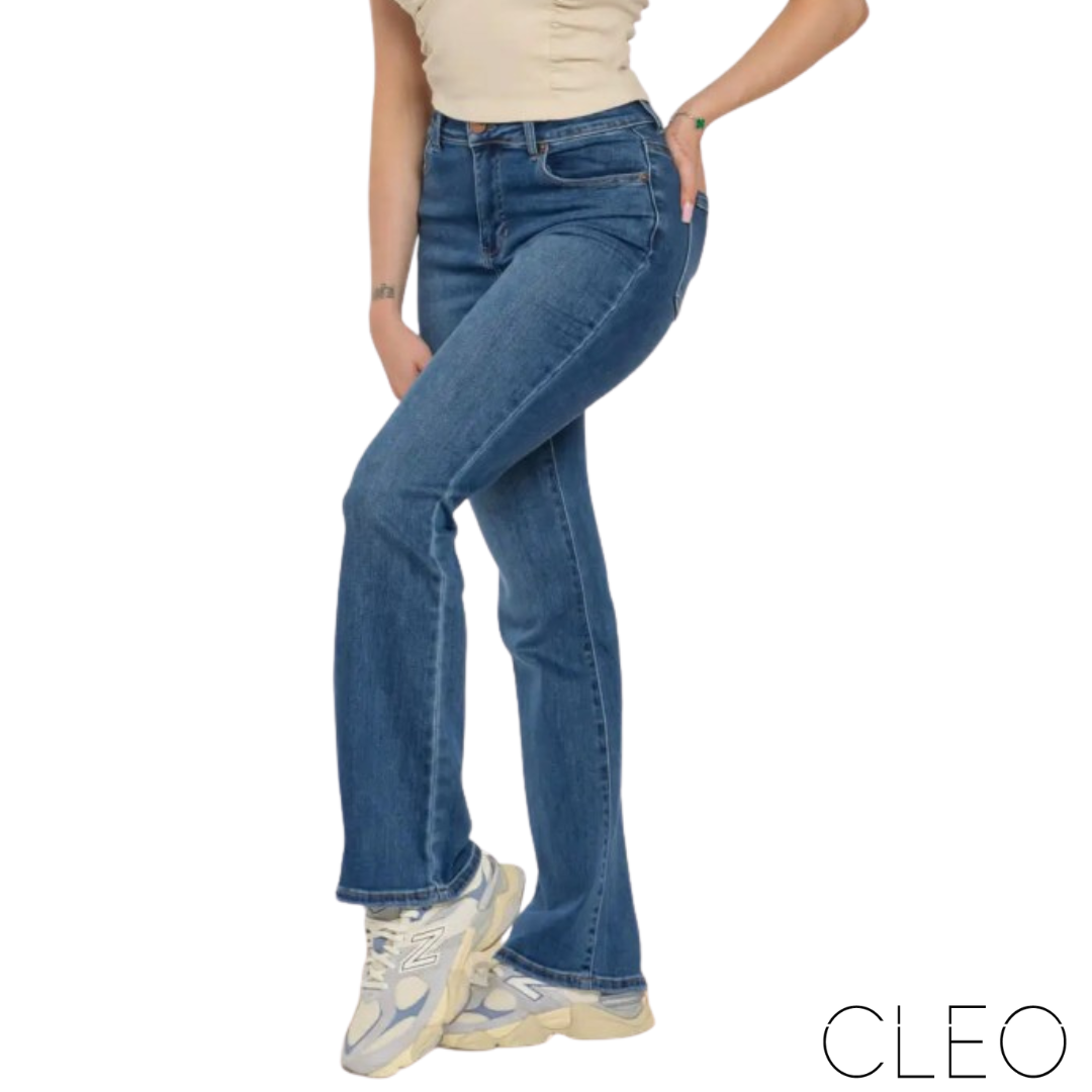Jeans straight cut azul medio
