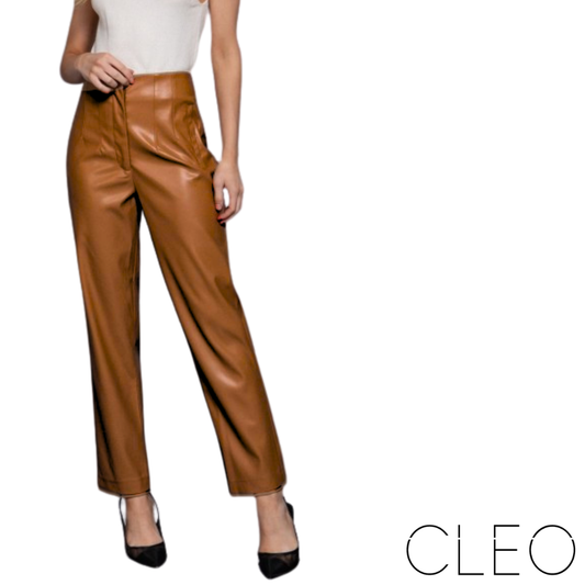 Pantalón de cuerina camel